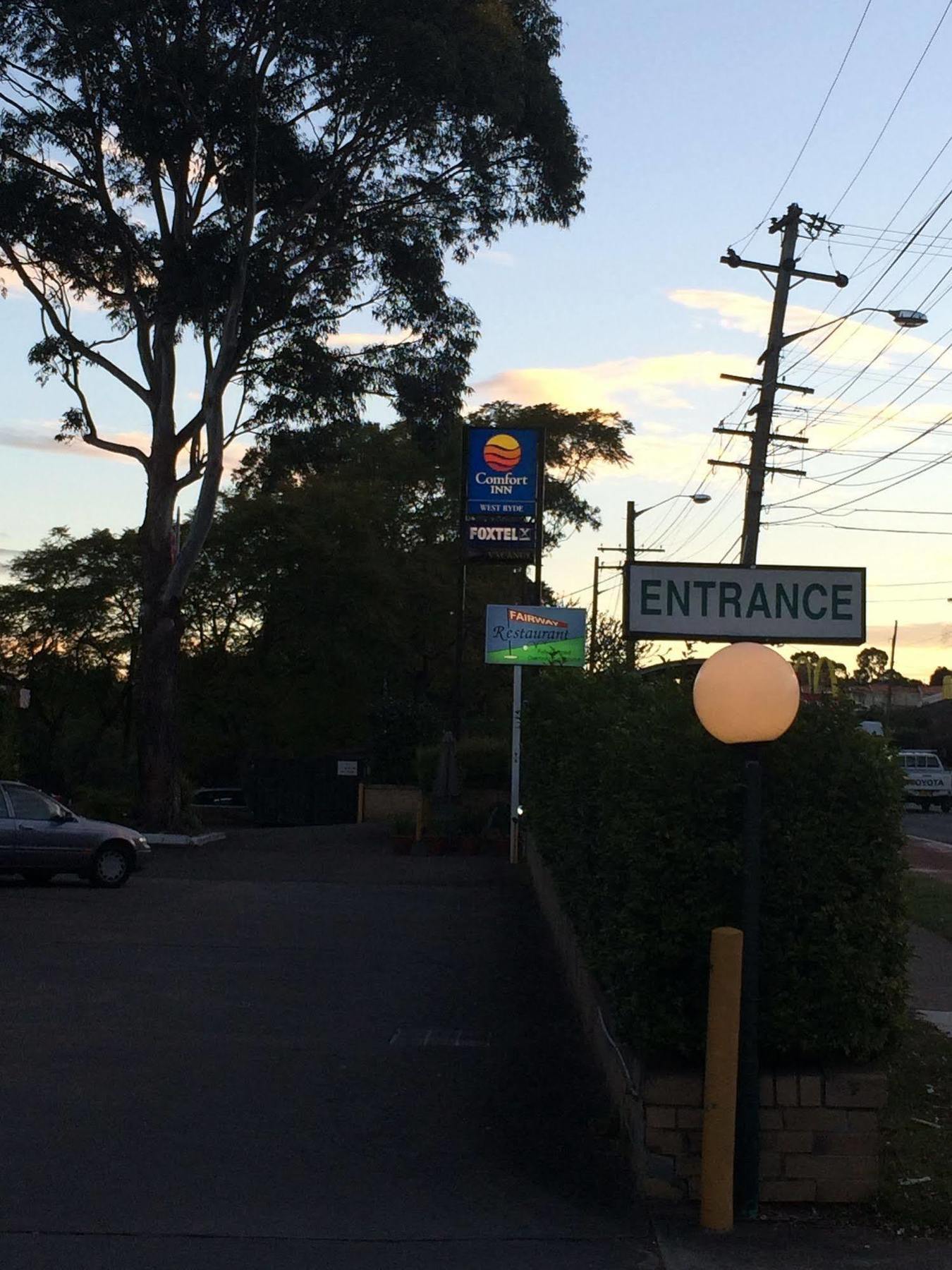 The Select Inn Ryde West Ryde Экстерьер фото